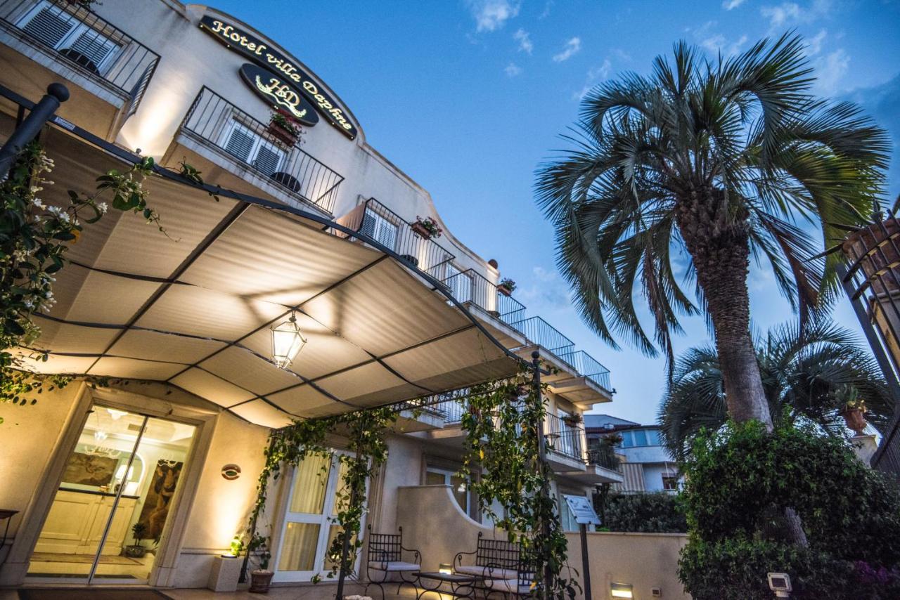 Villa Daphne Giardini Naxos Exterior photo